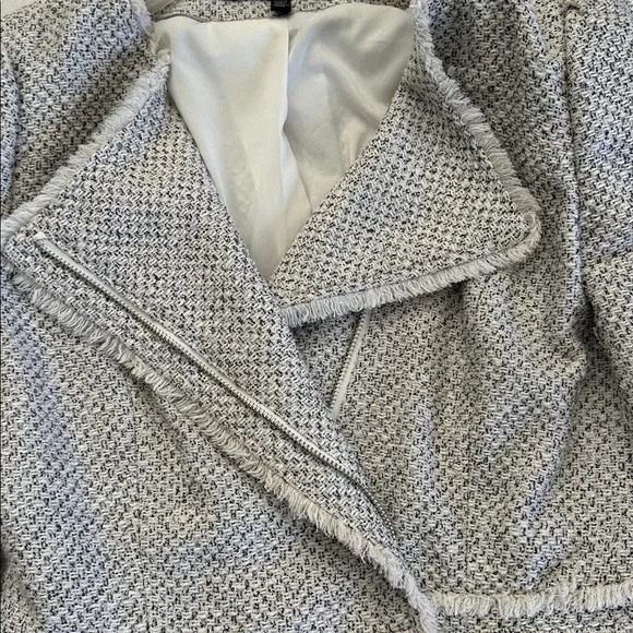White House Black Market Tweed Gray Blazer - Picture 3 of 5